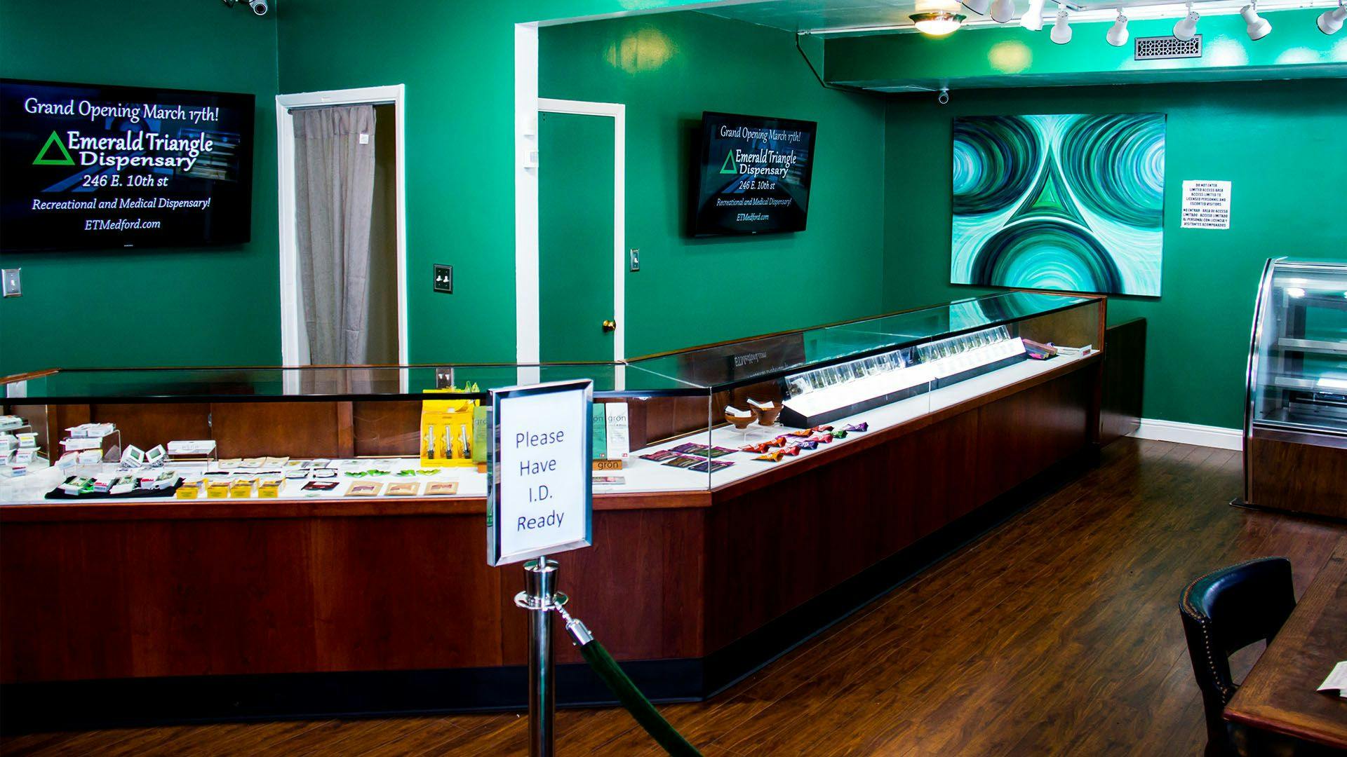 Emerald Triangle Dispensary Medford Medford, OR Dispensary Leafly